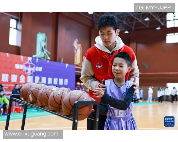 探索CBA篮球明星的精彩瞬间与独特风采的图纸创作之旅 探索CBA篮球明星的精彩瞬间与独特风采的图纸创作之旅
